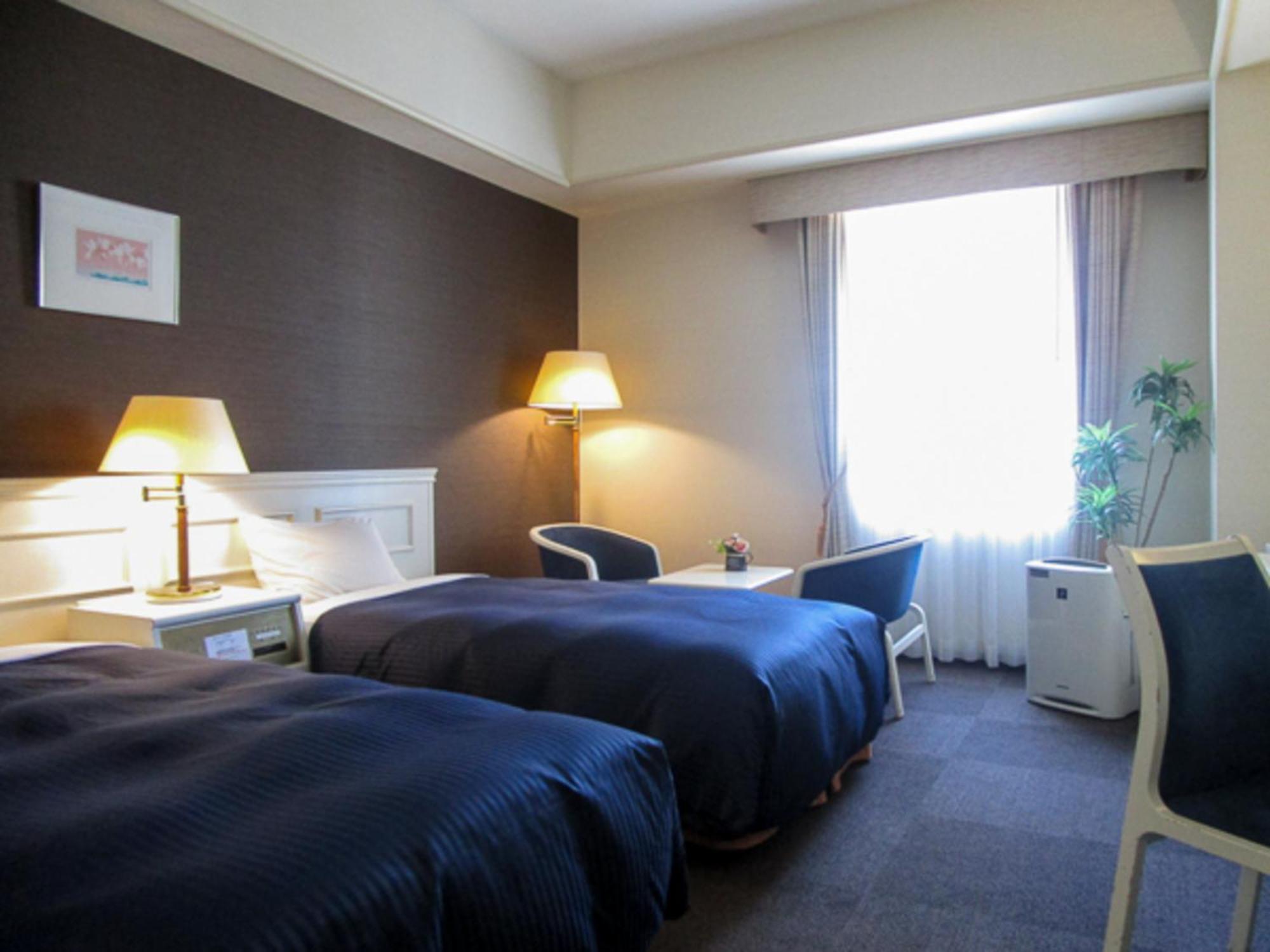 Hotel Livemax Sapporo Nakajima Park Grande Сапоро Екстериор снимка