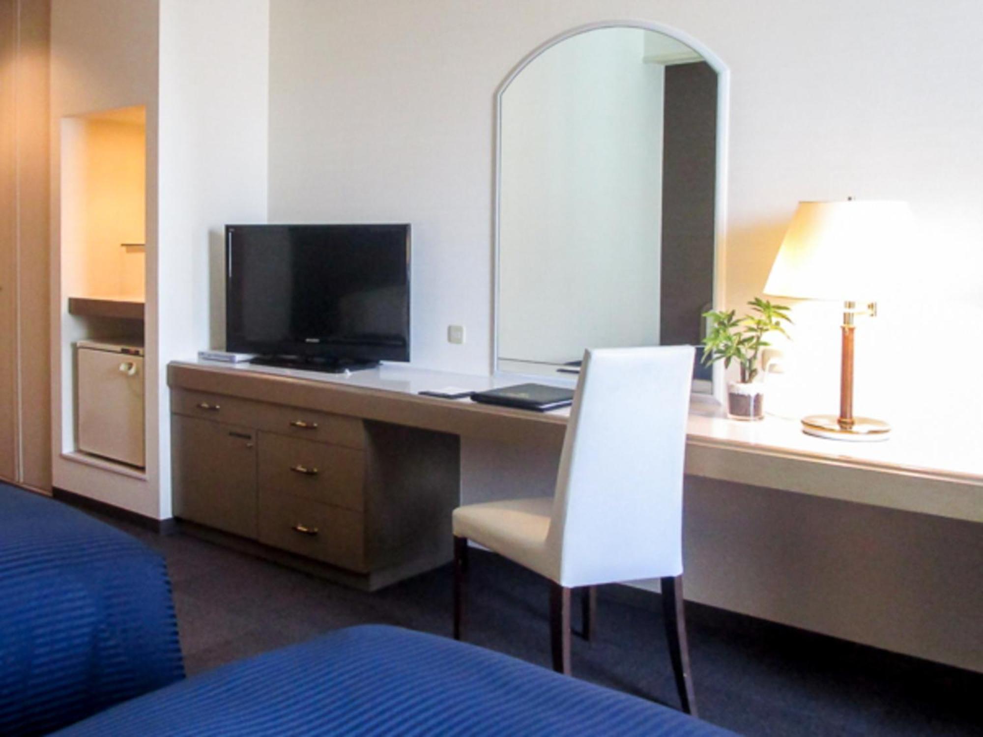 Hotel Livemax Sapporo Nakajima Park Grande Сапоро Екстериор снимка