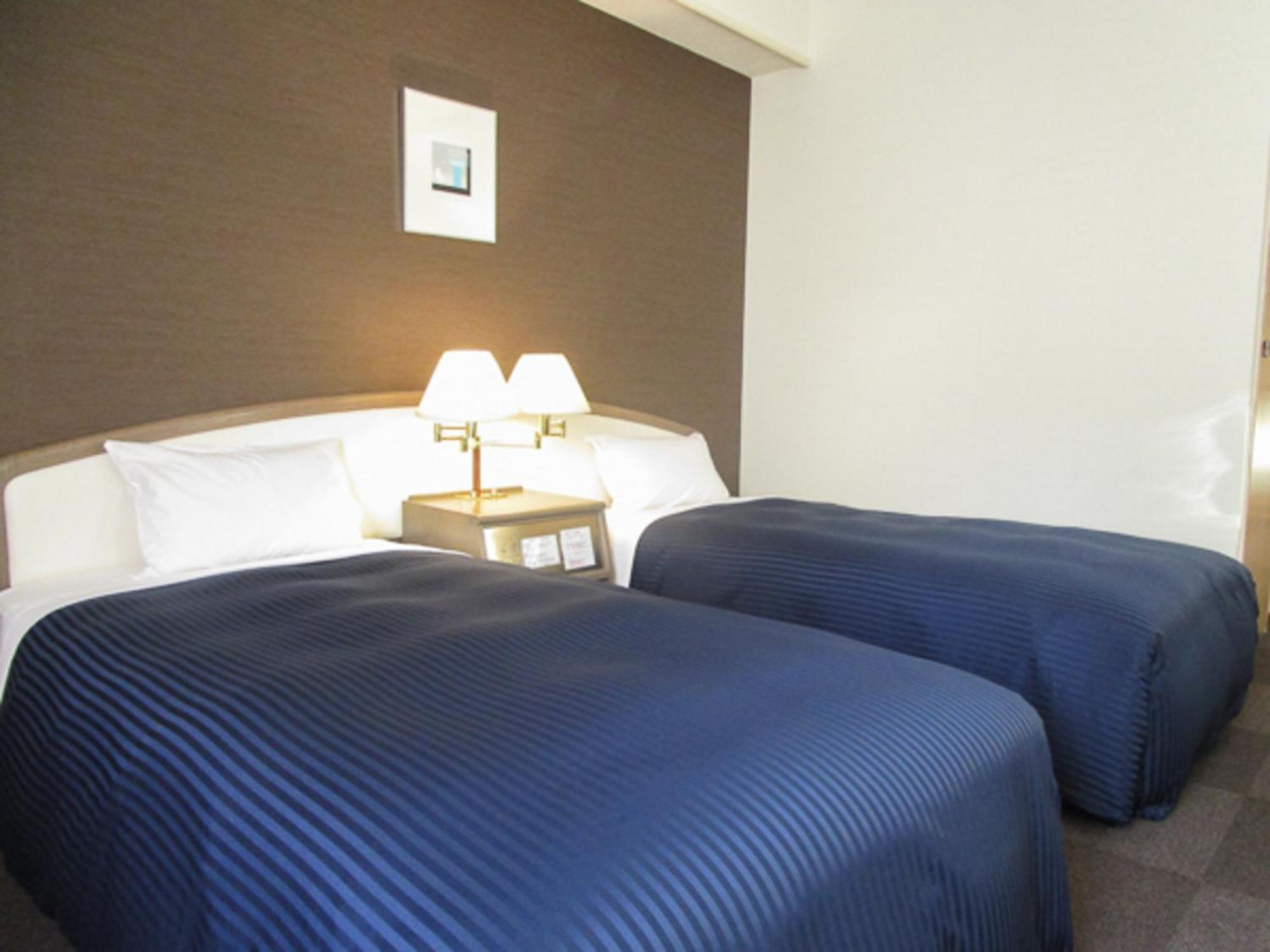 Hotel Livemax Sapporo Nakajima Park Grande Сапоро Екстериор снимка