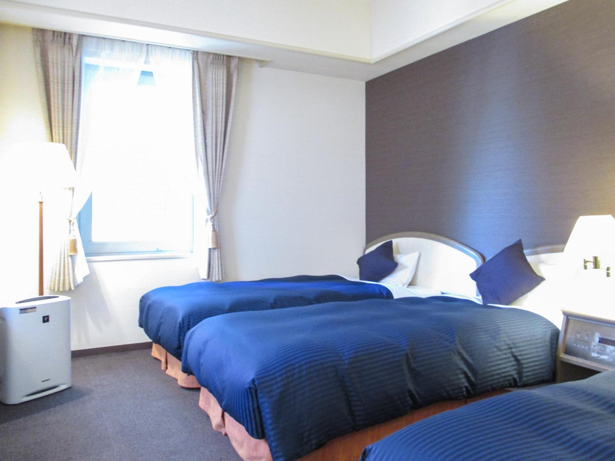 Hotel Livemax Sapporo Nakajima Park Grande Сапоро Екстериор снимка