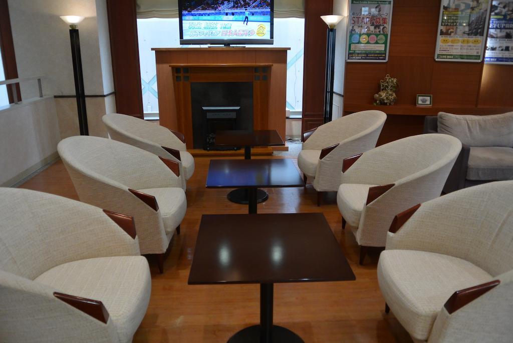 Hotel Livemax Sapporo Nakajima Park Grande Сапоро Екстериор снимка